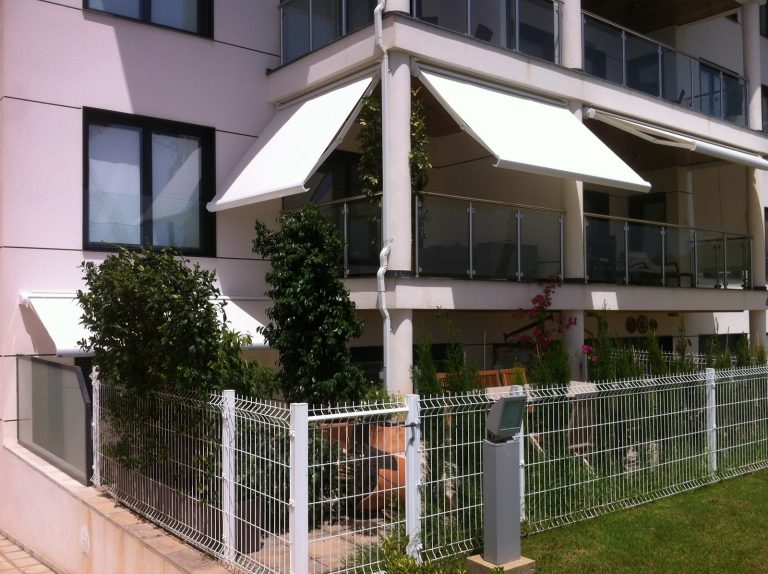 Toldos Lolita Persianas y cortinas Toldos Eva 003 768x574